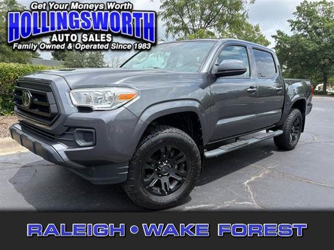Used 2020 Toyota Tacoma SR AWD/4WD image 1
