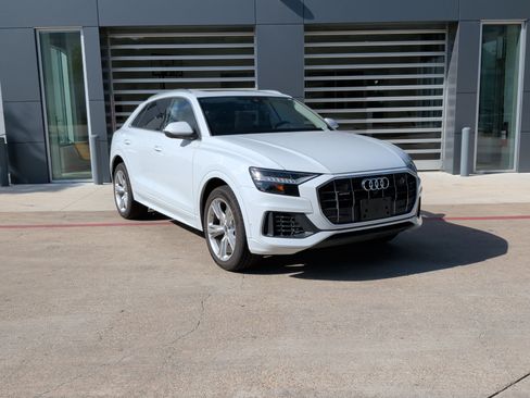 Certified 2023 Audi Q8 Premium w/ Convenience Package AWD/4WD image 2