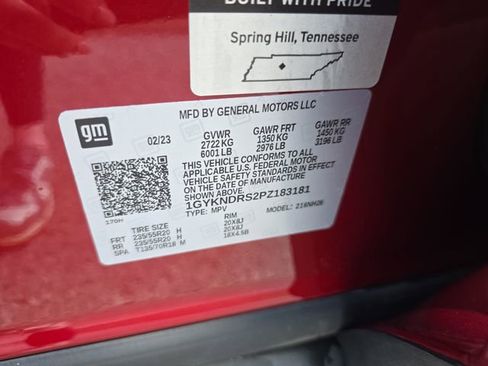 Certified 2023 Cadillac XT5 Premium Luxury w/ LPO, Floor Liner Package AWD/4WD image 36