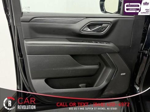 Used 2024 GMC Yukon XL SLT image 43