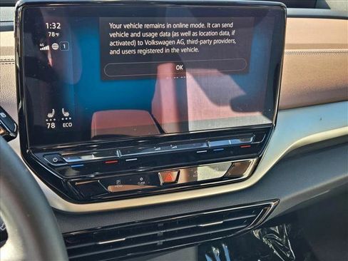 Used 2023 Volkswagen ID.4 Pro image 12