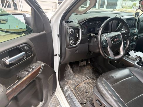 Used 2021 GMC Sierra 1500 SLT RWD image 9