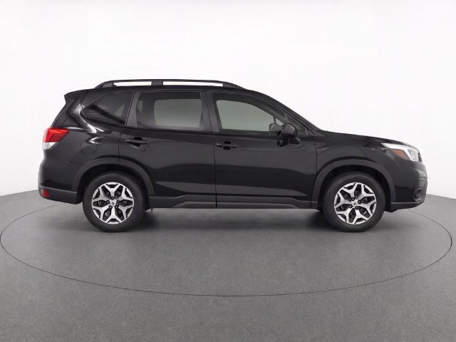Certified 2023 Subaru Forester Premium AWD/4WD image 10