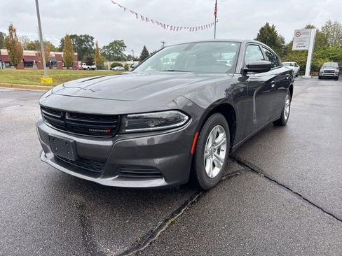 Certified 2022 Dodge Charger SXT w/ Cold Weather Package image 3