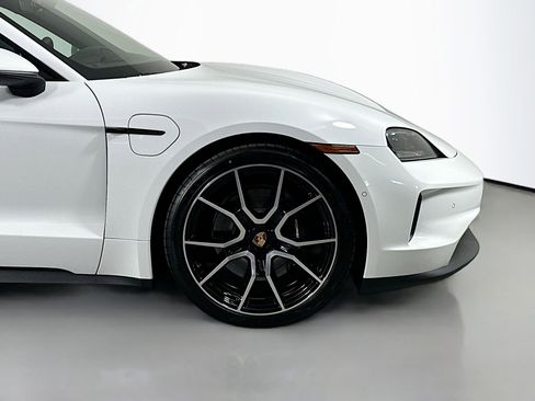 Certified 2025 Porsche Taycan image 14