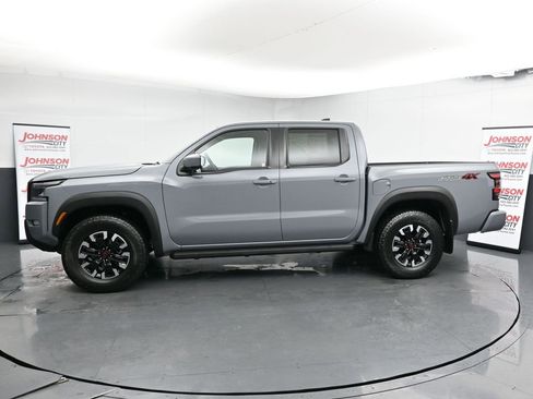 Used 2022 Nissan Frontier PRO-4X w/ Off-Road Protection Package image 5