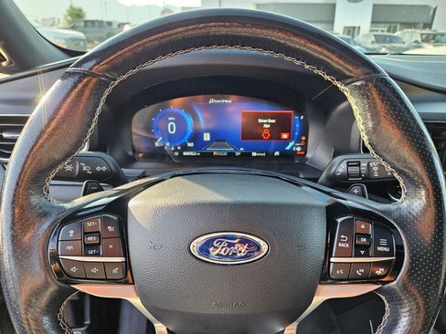 Used 2022 Ford Explorer ST w/ Equipment Group 401A AWD/4WD image 23