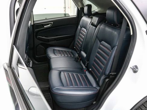 Certified 2022 Ford Edge SEL w/ Sport Appearance Package image 18