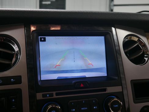 Used 2017 Ford Expedition Limited w/ Equipment Group 301A image 23