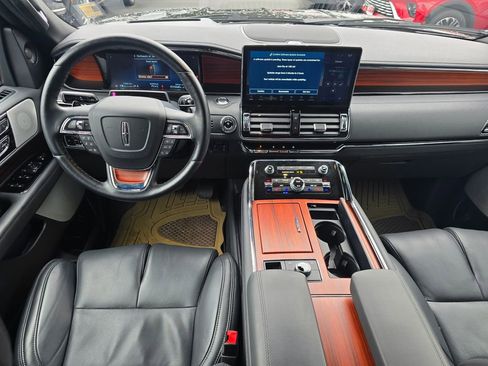 Used 2024 Lincoln Navigator L Reserve image 60