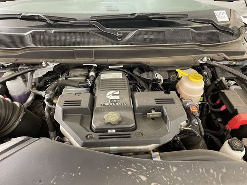 New 2024 RAM 3500 Tradesman w/ Chrome Appearance Group image 44