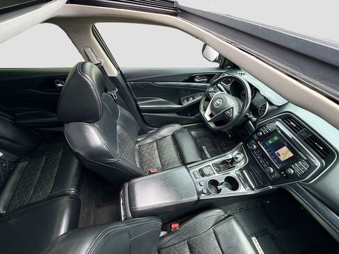 Used 2022 Nissan Maxima Platinum w/ Sport Mat Group FWD image 23