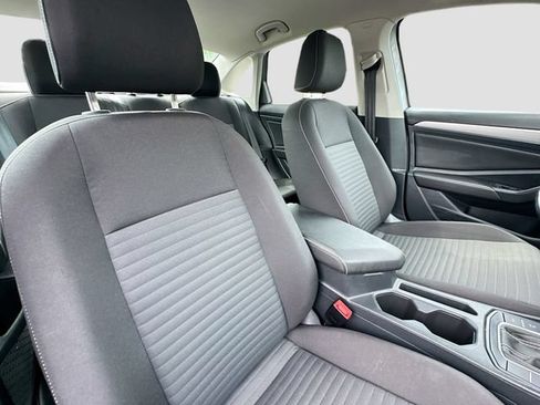 Used 2024 Volkswagen Jetta S FWD image 31