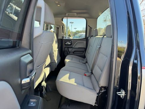Used 2018 Chevrolet Silverado 1500 Custom w/ Trailering Package image 14