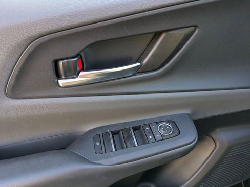 Used 2023 Toyota Prius XLE image 23