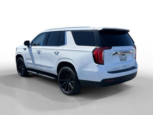 Used 2022 GMC Yukon SLE w/ Gmc Pro Safety Plus Package RWD image 3