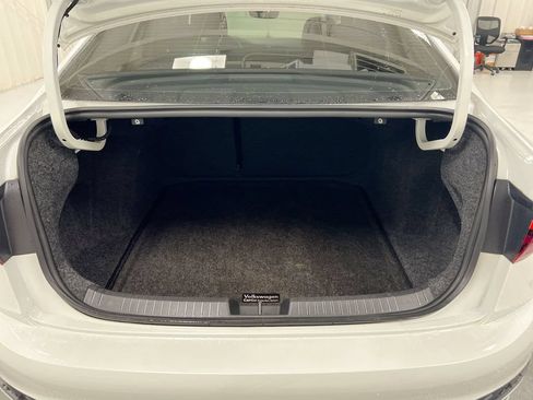 Used 2023 Volkswagen Jetta SEL FWD image 25