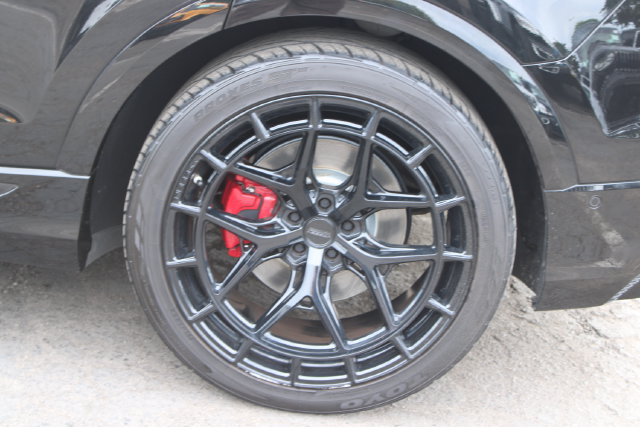 Used 2022 Audi SQ8 Prestige w/ Prestige Package AWD/4WD image 7