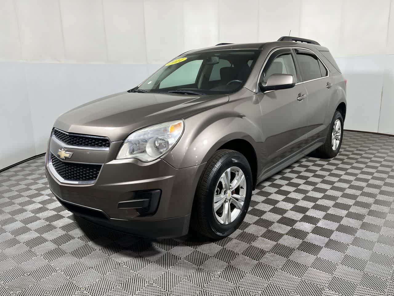 Used 2011 Chevrolet Equinox LT AWD/4WD image 4