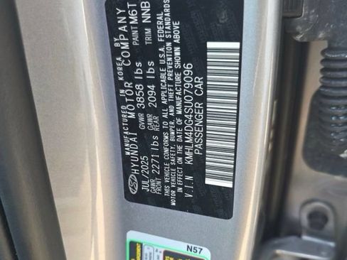 Used 2025 Hyundai Elantra Sport w/ Cargo Package FWD image 12
