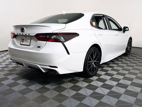 Used 2023 Toyota Camry SE w/ Convenience Package image 23