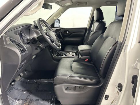 Used 2024 INFINITI QX80 Luxe image 27