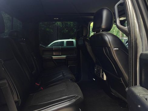 Used 2018 Ford F150 Lariat w/ Equipment Group 502A Luxury AWD/4WD image 23