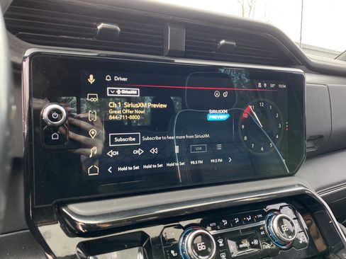 Used 2024 GMC Sierra 2500 AT4X image 36