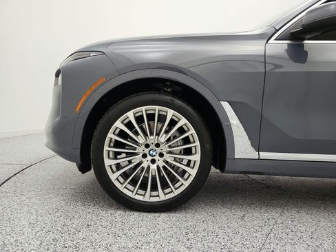 Used 2024 BMW X7 xDrive40i w/ Premium Package AWD/4WD image 17