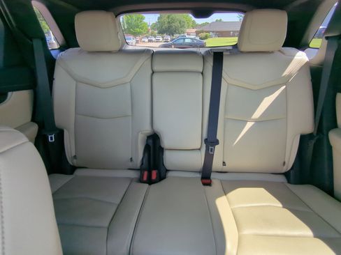 Used 2019 Cadillac XT5 Luxury AWD/4WD image 22
