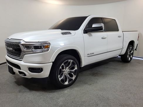 Used 2019 RAM 1500 Limited AWD/4WD image 3