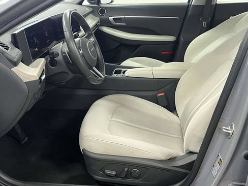 Used 2025 Hyundai Sonata SEL FWD image 14