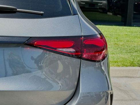 Used 2023 Mercedes-Benz GLC 300 image 14