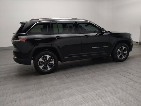 Used 2022 Jeep Grand Cherokee Limited 4xe image 10