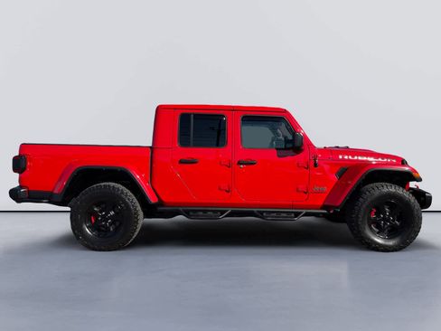 Used 2021 Jeep Gladiator Rubicon image 2