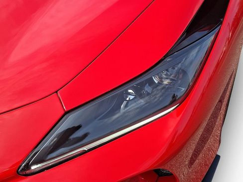Used 2020 Ferrari F8 Tributo RWD image 10