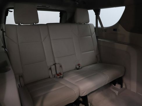 Used 2024 Cadillac Escalade ESV Sport Platinum w/ LPO, ONYX Package image 14