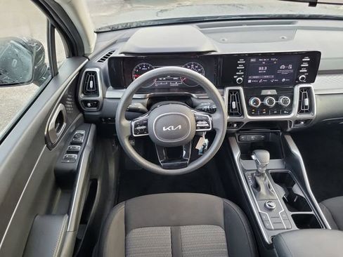 Used 2022 Kia Sorento LX FWD image 26