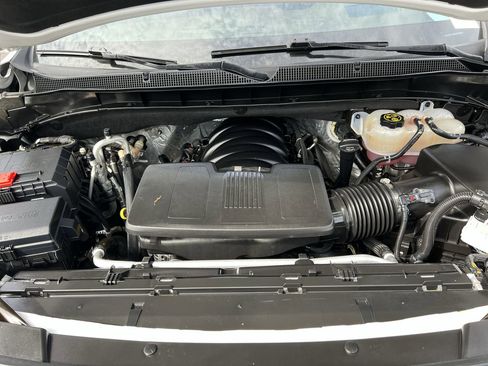 Used 2024 Chevrolet Tahoe High Country image 36