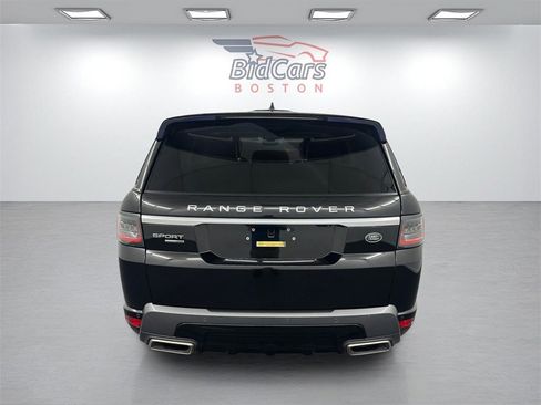 Used 2018 Land Rover Range Rover Sport HSE image 5