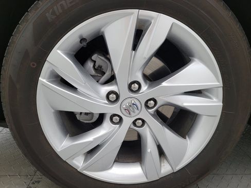Used 2025 Buick Encore GX Preferred FWD image 31