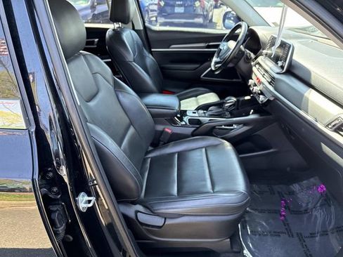 Used 2020 Kia Telluride LX AWD/4WD image 9