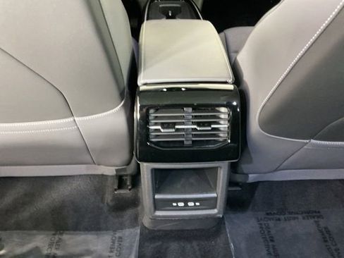 Used 2023 Volkswagen ID.4 Pro S AWD/4WD image 24