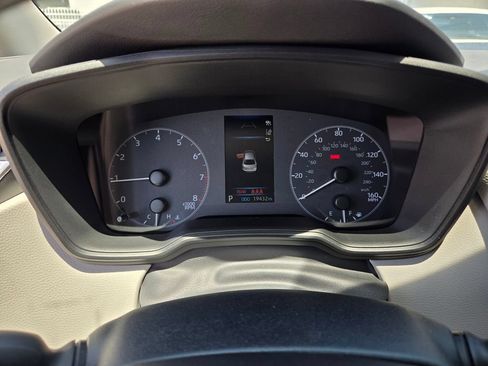 Used 2023 Toyota Corolla LE FWD image 30