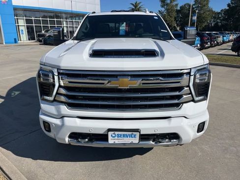 New 2026 Chevrolet Silverado 2500 High Country w/ Technology Package AWD/4WD image 14