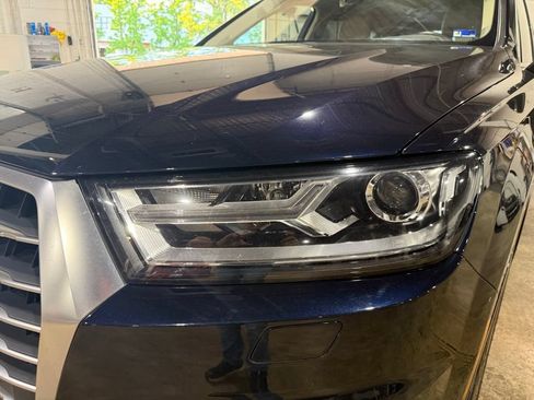 Used 2018 Audi Q7 2.0T Premium Plus w/ Premium Plus Package AWD/4WD image 8