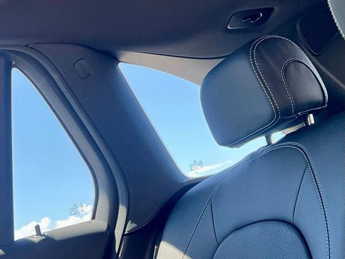Certified 2022 Mercedes-Benz GLC 300 4MATIC image 23