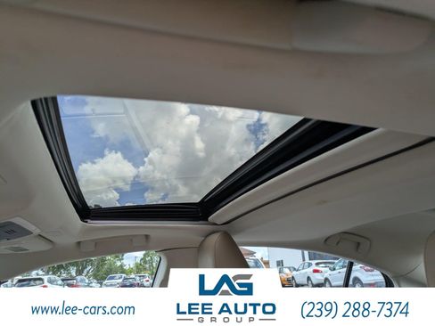 Used 2019 Lexus ES 350 w/ Accessory Package 2 FWD image 18