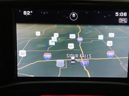 Used 2015 GMC Sierra 1500 SLT w/ SLT Crew Cab Value Package AWD/4WD image 14