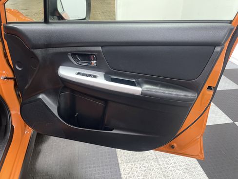 Used 2015 Subaru Crosstrek 2.0i Premium w/ Moonroof Package image 25